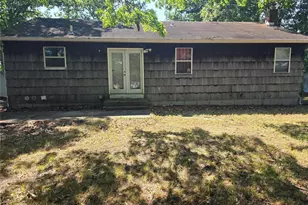 5 Gores Dr, Mastic, NY 11950 - Photo 31