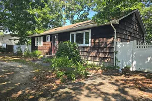 5 Gores Dr, Mastic, NY 11950 - Photo 3
