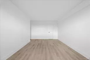 880 Boynton Ave, Bronx, NY 10473 - Photo 21