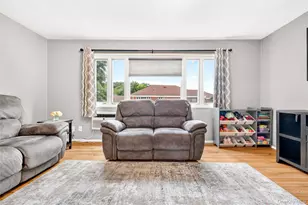 52 Lawrence Dr, White Plains, NY 10603 - Photo 15