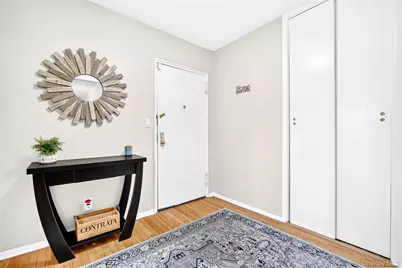 52 Lawrence Drive #D, White Plains, NY 10603 - Photo 3