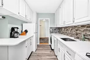 52 Lawrence Dr, White Plains, NY 10603 - Photo 9