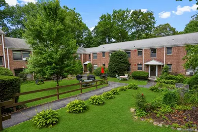 64 Rockledge Road Rockledge #2B, Hartsdale, NY 10530 - Photo 1
