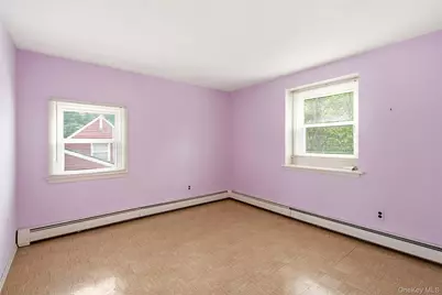 21 Appletree Lane, Carle Place, NY 11514 - Photo 17