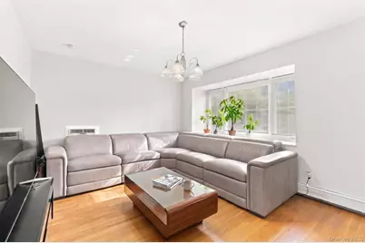 27 S Ketcham Avenue, Amityville, NY 11701 - Photo 7