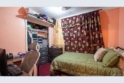 10640 Sutphin Boulevard, Jamaica, NY 11435 - Photo 13