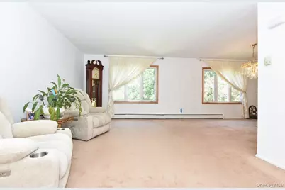 70 Grantwood Avenue, New York, NY 10312 - Photo 7