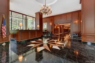 220 E 65th Street #11C, New York, NY 10065 - Photo 15