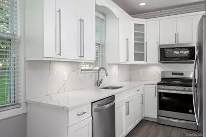 37 Oak Ridge Circle #37, Ridge, NY 11961 - Photo 3