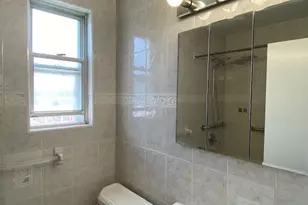 73-23 255th St, Glen Oaks, NY 11004 - Photo 11