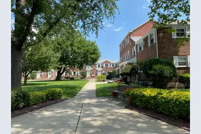 73-23 255th Street #G-2, Glen Oaks, NY 11004 - Photo 1