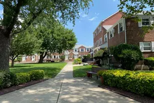 73-23 255th St, Glen Oaks, NY 11004 - Photo 1