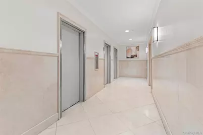 345 E 93rd Street #13G, New York, NY 10128 - Photo 23
