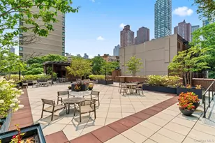345 E 93rd St, New York, NY 10128 - Photo 21