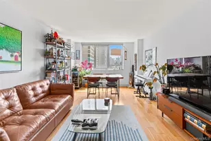 345 E 93rd St, New York, NY 10128 - Photo 1