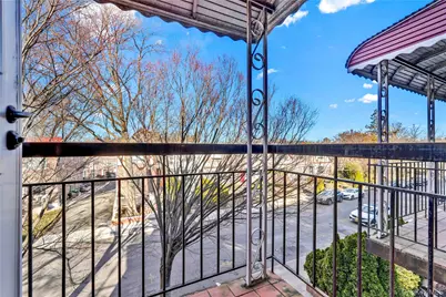 67-07 Selfridge Street #3rd Floor, Forest Hills, NY 11375 - Photo 9