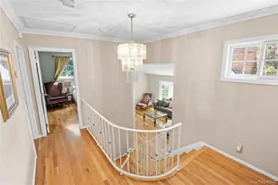 30 Kirkland Dr, Greenlawn, NY 11740 - Photo 27