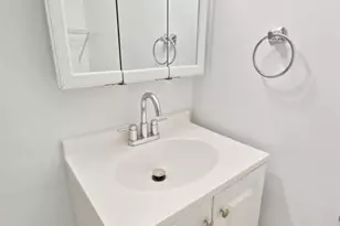 9 Arlington Pl, Newburgh, NY 12550 - Photo 13
