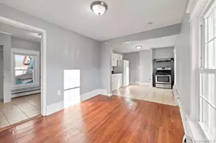 9 Arlington Pl, Newburgh, NY 12550 - Photo 7