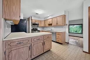 211 Waters Edge, Valley Cottage, NY 10989 - Photo 13