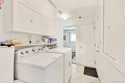 17 Lafayette Drive, Woodmere, NY 11598 - Photo 31
