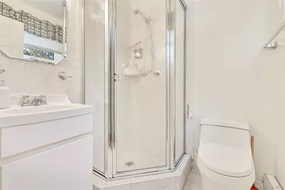 17 Lafayette Drive, Woodmere, NY 11598 - Photo 33