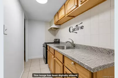 60-20 Cooper Avenue, Glendale, NY 11385 - Photo 17