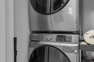 60-20 Cooper Ave, Glendale, NY 11385 - Photo 13
