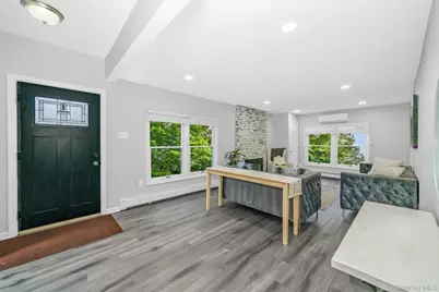 10 Hill Street, Northport, NY 11768 - Photo 13