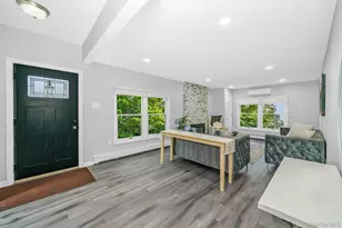 10 Hill St, Northport, NY 11768 - Photo 13