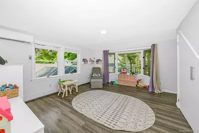 10 Hill Street, Northport, NY 11768 - Photo 33