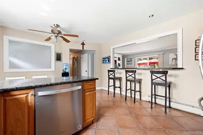 96 E 12th Street, Huntington Station, NY 11746 - Photo 11