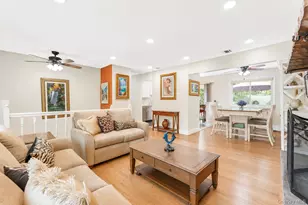 34 Forest Ave, Lake Grove, NY 11755 - Photo 9