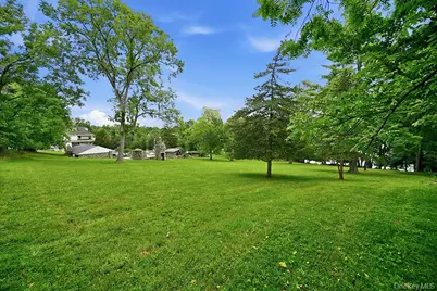 7 Lake Avenue, Monroe, NY 10950 - Photo 11