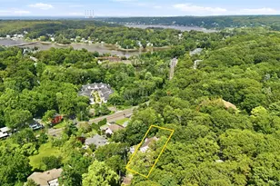7 Cotswold Dr, Centerport, NY 11721 - Photo 43