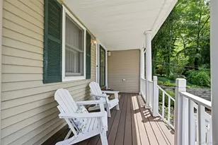 7 Cotswold Dr, Centerport, NY 11721 - Photo 5
