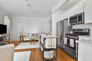 30 Windsor Terrace, White Plains, NY 10601 - Photo 7