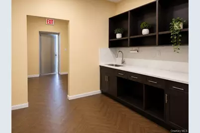 33-17 30 Avenue, Astoria, NY 11103 - Photo 9