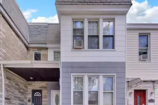 70-29 68 Th Pl, Glendale, NY 11385 - Photo 1