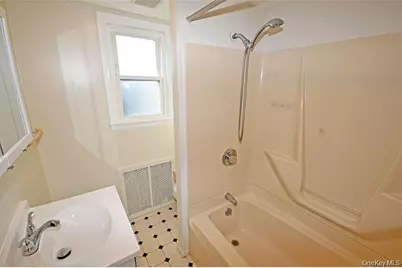 1047 N 7th Street #Whole House, New Hyde Park, NY 11040 - Photo 11