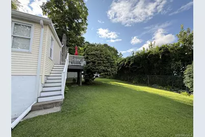 78 Argyle Street, Lake Peekskill, NY 10537 - Photo 11