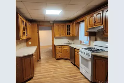 23 Orchard Street #1st Floor, Mount Vernon, NY 10552 - Photo 3
