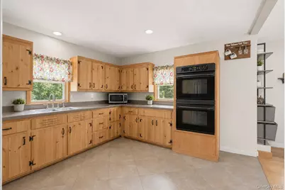 740-742 Lattintown Road, Milton, NY 12547 - Photo 5
