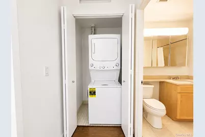 4022 College Point Boulevard #9P, Flushing, NY 11354 - Photo 7