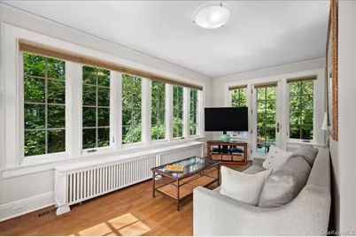 12 Linden Avenue, Larchmont, NY 10538 - Photo 11