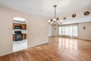 156-14 14th Ave, Whitestone, NY 11357 - Photo 7