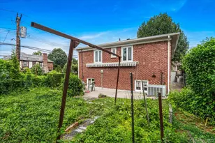 156-14 14th Ave, Whitestone, NY 11357 - Photo 29