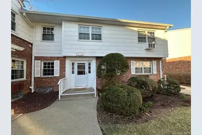 156 Parkside Drive #156, Suffern, NY 10901 - Photo 1