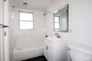 10 Ohio Ave, Port Washington, NY 11050 - Photo 21