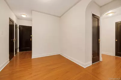 2160 Bronx Park E #1F, Bronx, NY 10462 - Photo 3